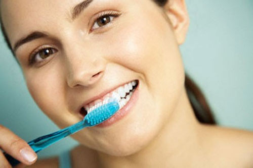 Đánh răng như thế nào cho sạch?